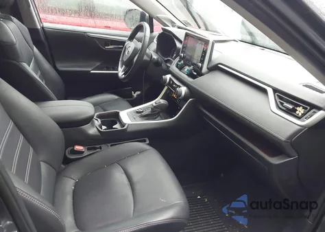 2019 Toyota Rav4 Limited из США, поврежденный, VIN 2T3N1RFV9KC045125